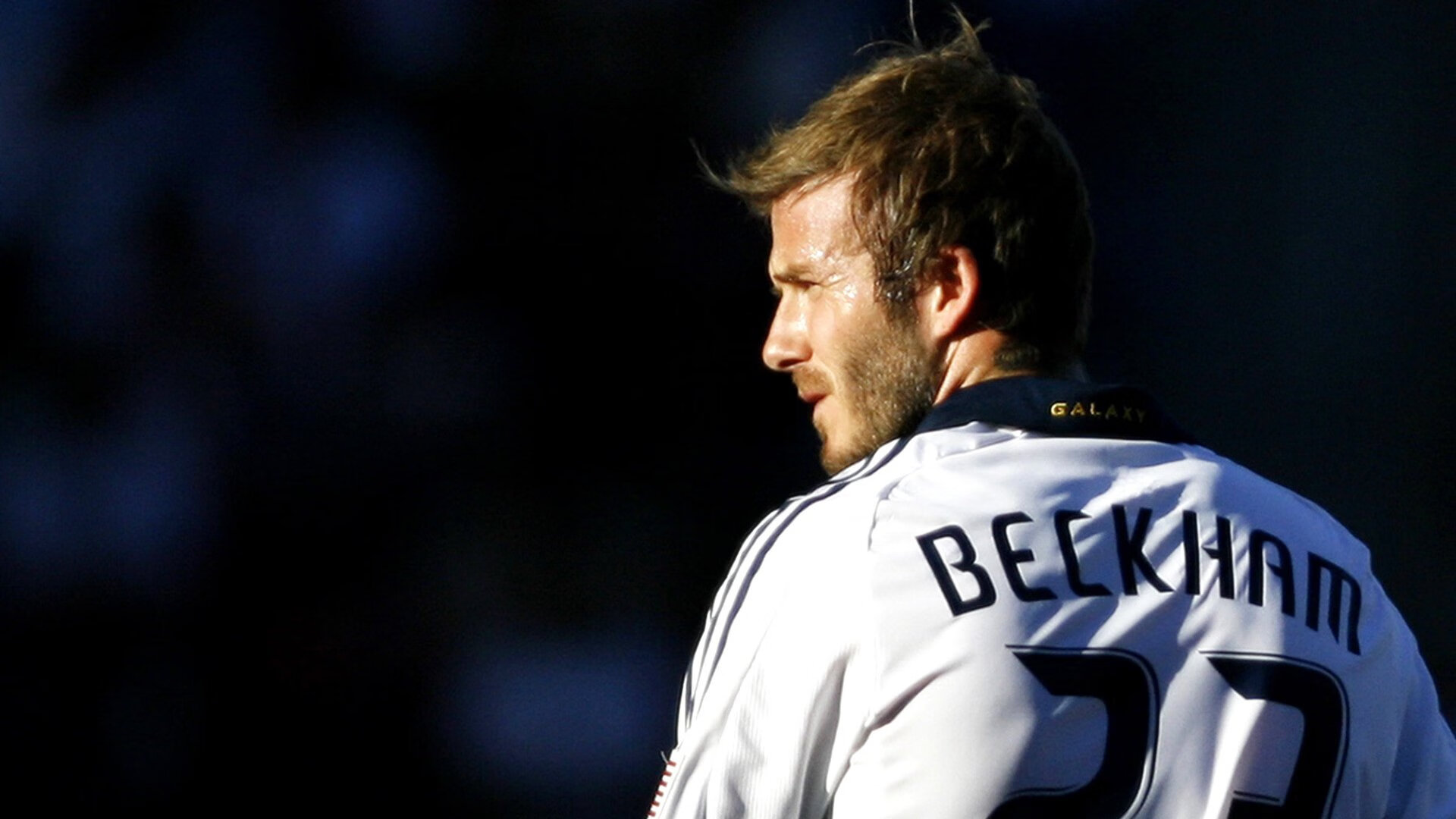 马刺式碾压，当世界杯焦点战撞碎北京队的篮球乌托邦