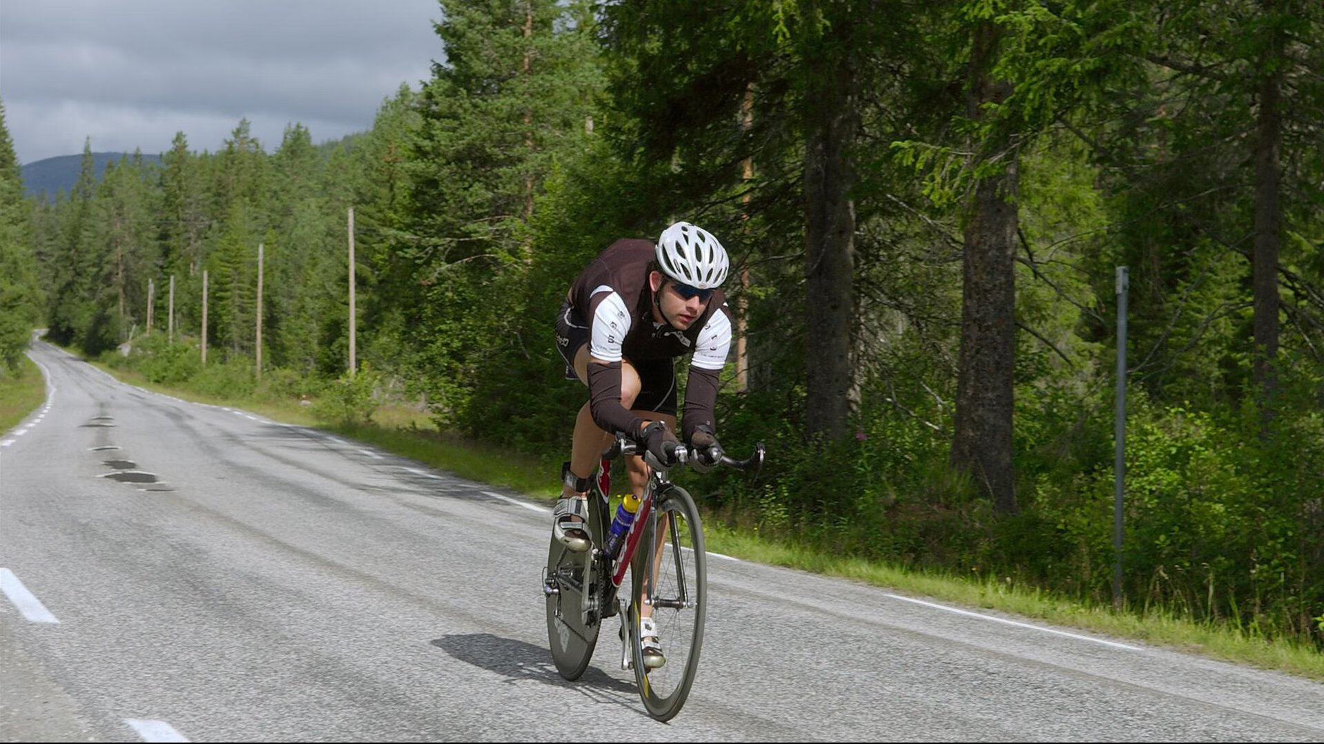 开云体育下载-西决生死战之夜，贝林厄姆大场面先生