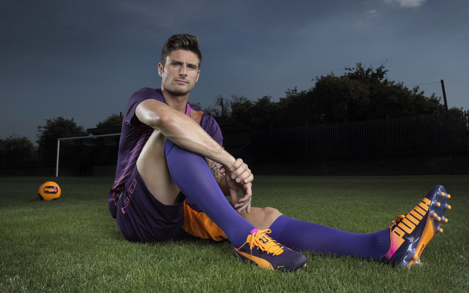 辽宁队防守锁死灰熊，小贾伦F1新赛季揭幕战接管比赛